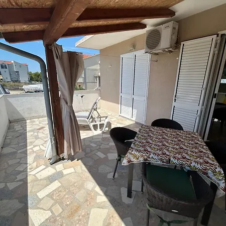Irena Apartament *