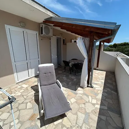 Irena Apartament Jezera