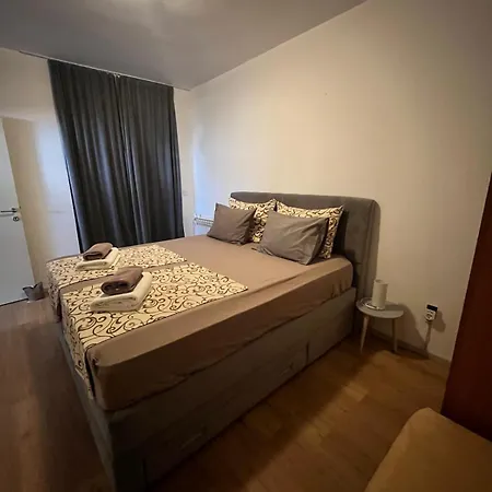 Irena Apartman